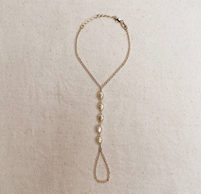 Calypso Pearl Hand Chain Bracelet 18K Non-Tarnish - Gold