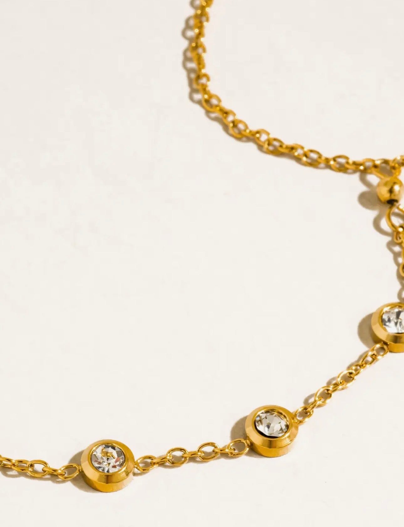 Julia Crystal Hand Chain Bracelet 18K Non-Tarnish - Yellow Gold