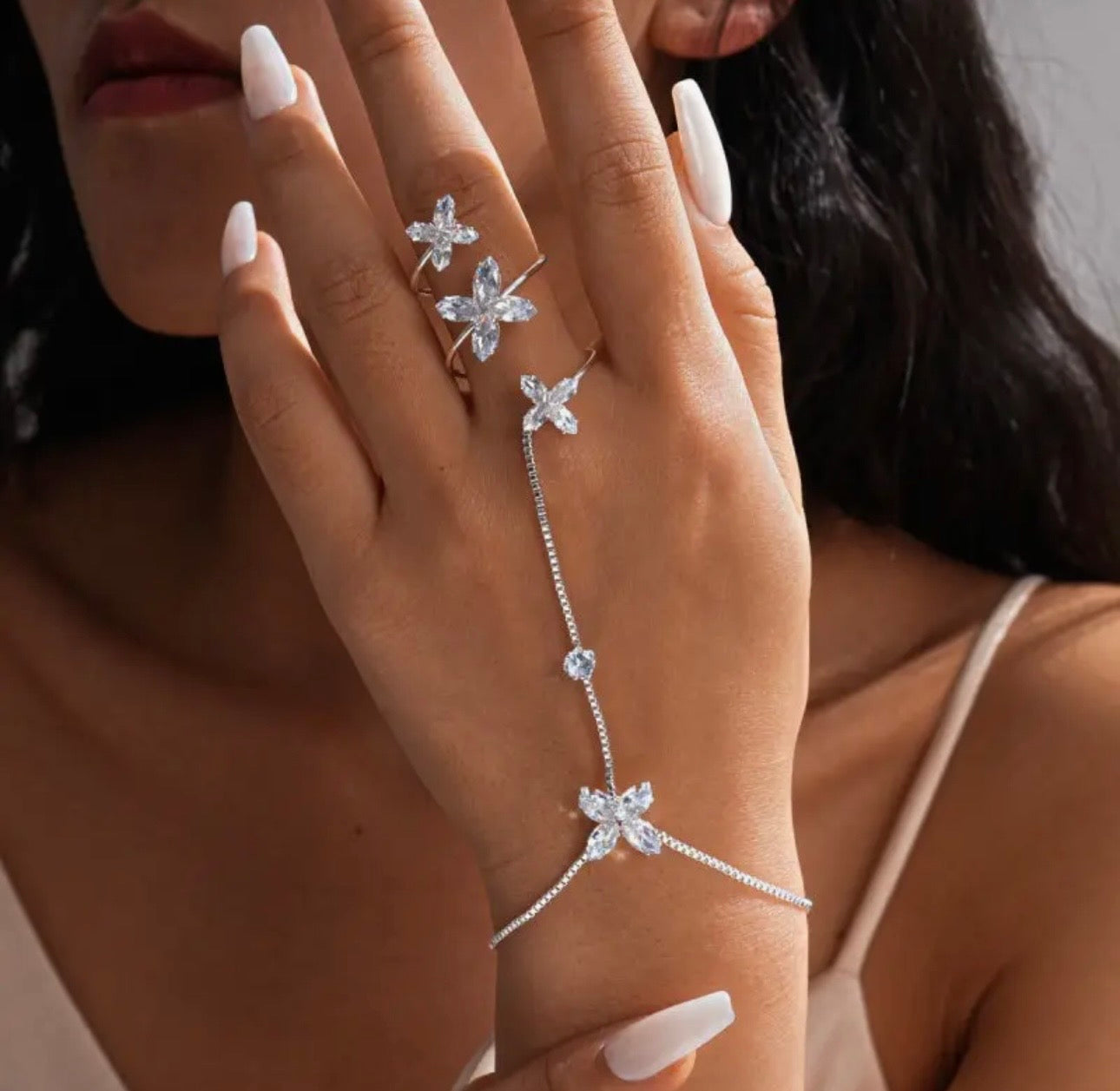 Florentina Four Petal Flower Crystal Hand Chain Bracelet - Gold & Silver