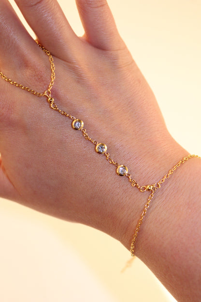 Julia Crystal Hand Chain Bracelet 18K Non-Tarnish - Yellow Gold