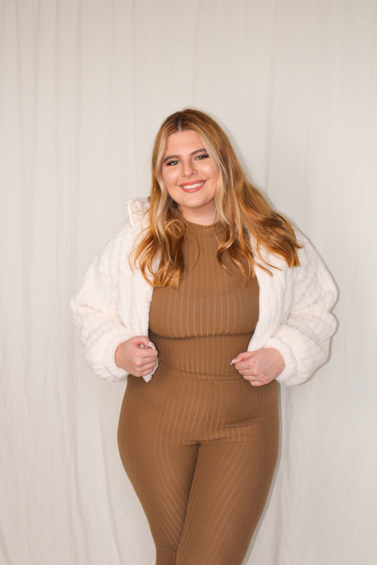 Ava Top & Leggings Ribbed Lounge Set - Light Brown