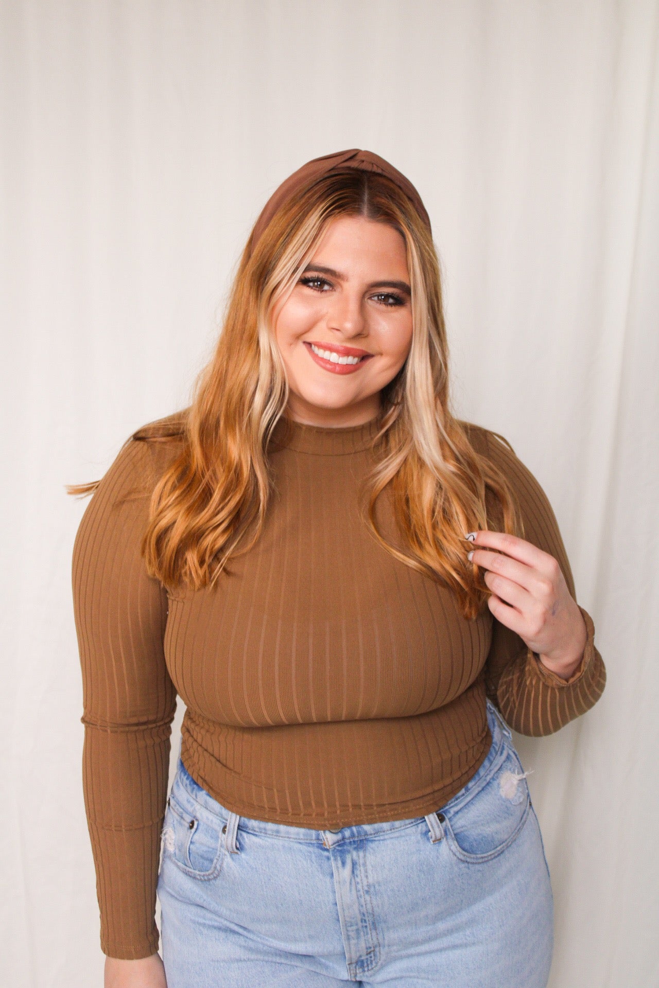 Ava Top & Leggings Ribbed Lounge Set - Light Brown