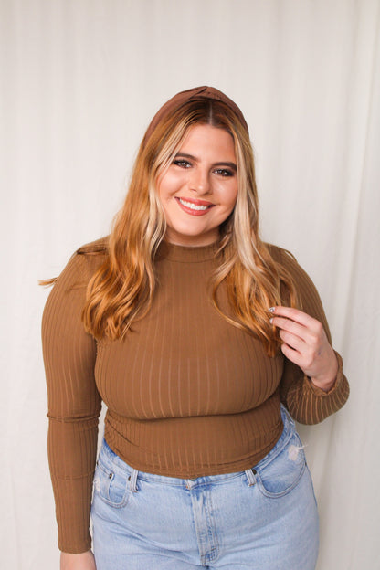 Ava Top & Leggings Ribbed Lounge Set - Light Brown