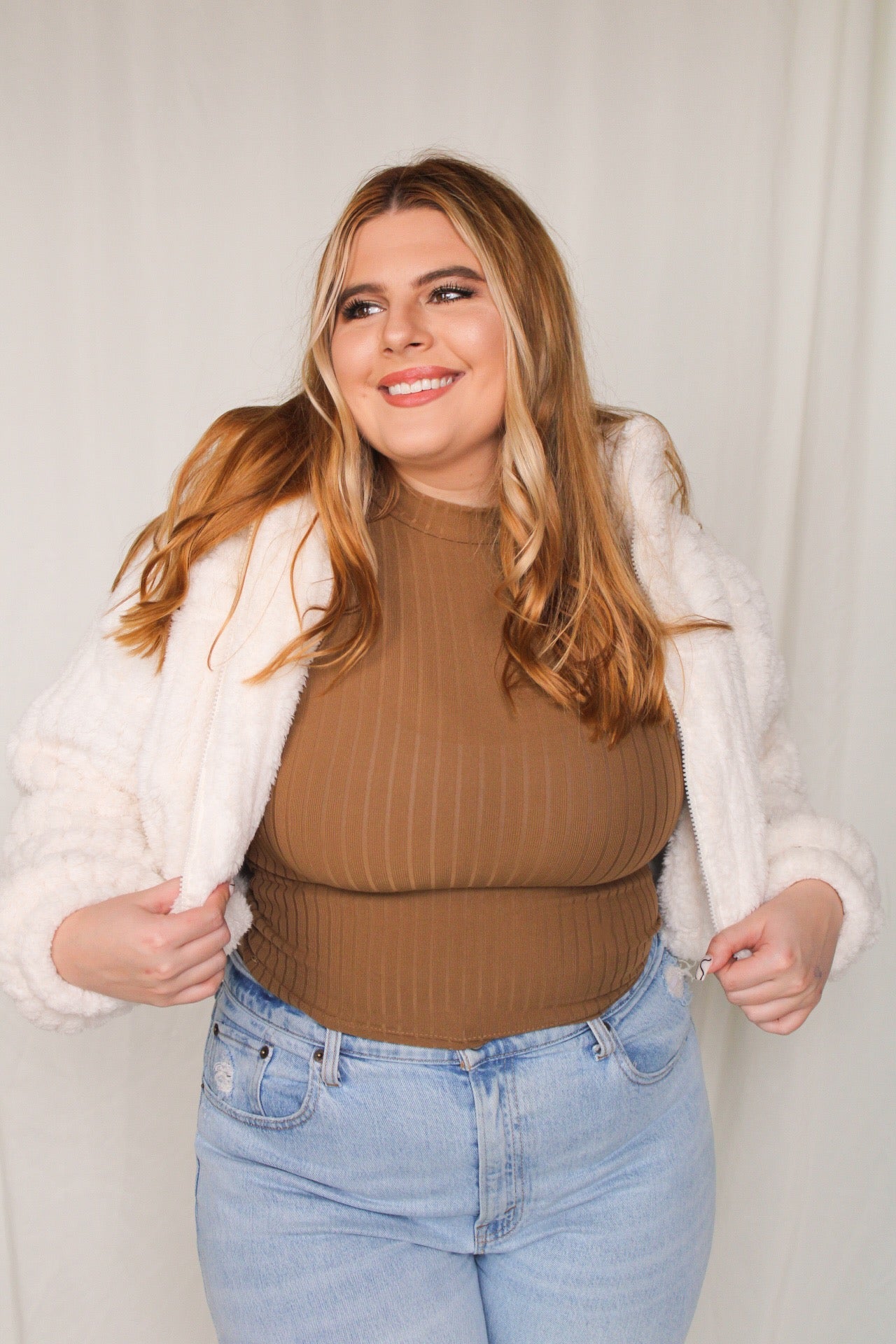 Ava Top & Leggings Ribbed Lounge Set - Light Brown